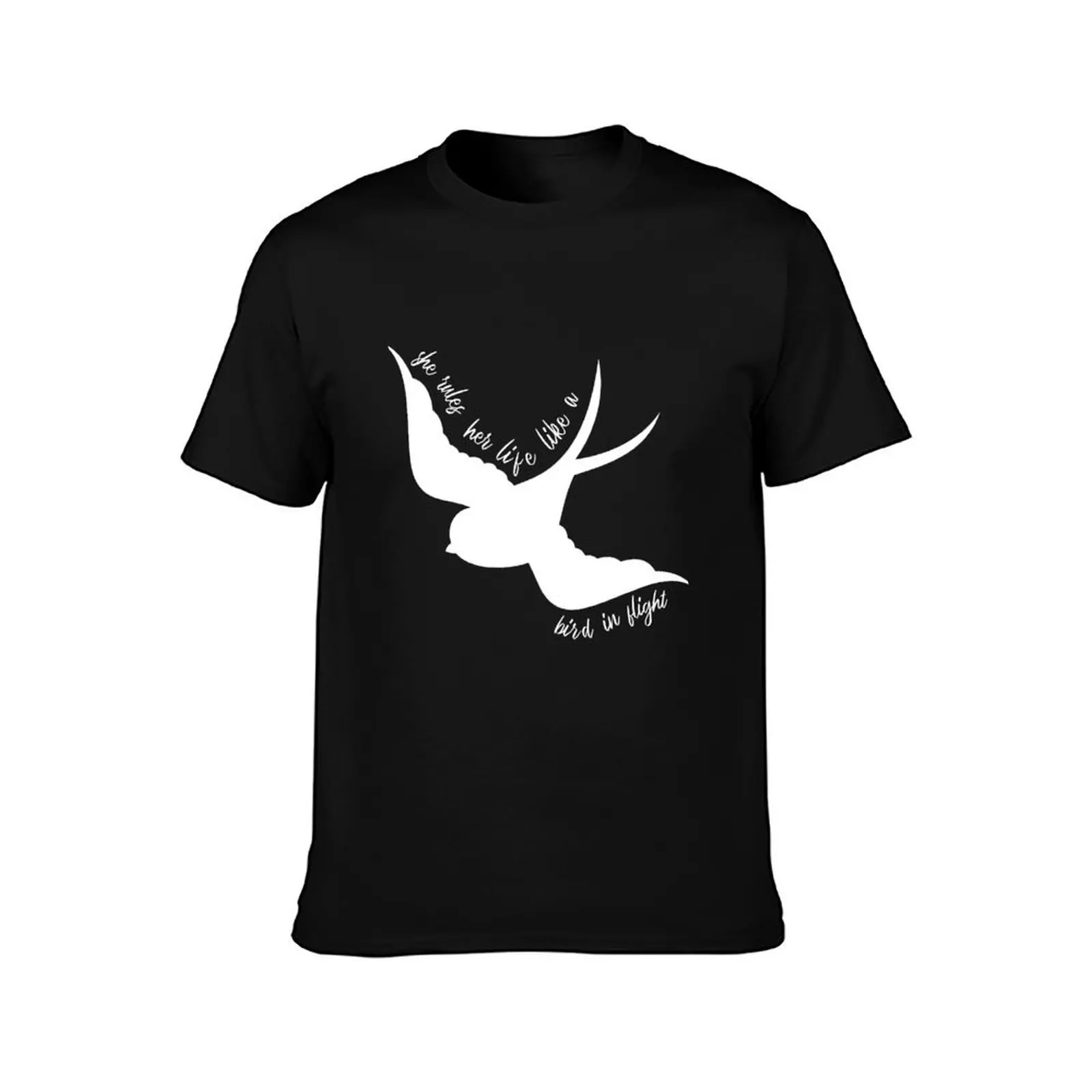She Rules Her Life Like a Bird in Flight T-Shirt Summer Casual Cotton Tee Oversized Streetwear Tops Vintage Graphic Print