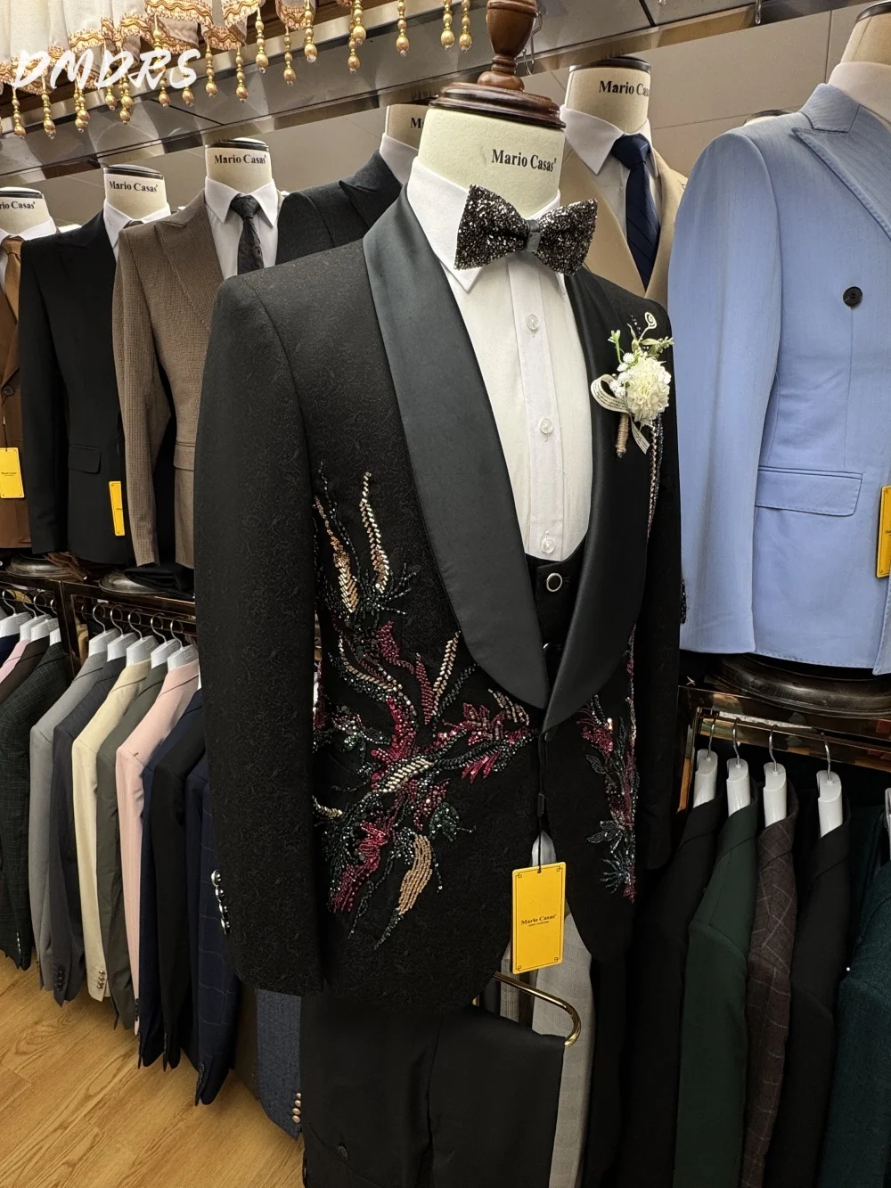 

Formal Diamond Suit Set For Men 2025 Classic Single Breasted Tuxedo Set Formal Blazer Vest Pants Crystals Men's Suits Customized