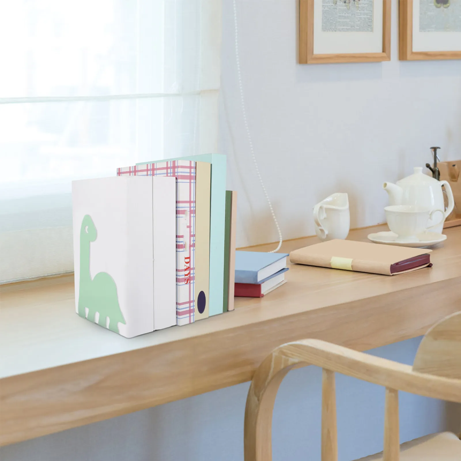 Metal Dinosaur Bookends Book Holder Stand 6x5inch Decorative Book Stopper Adjustable Desk Divider Bookends for Study