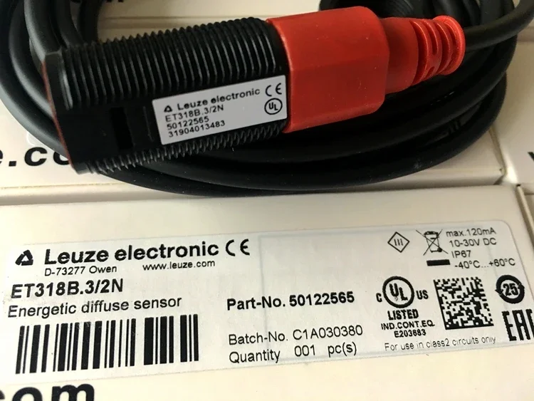 New Original  Leuze Optoelectronics Switch ET318B.3/4P ET318B.3/2N ET318BI.3/2N