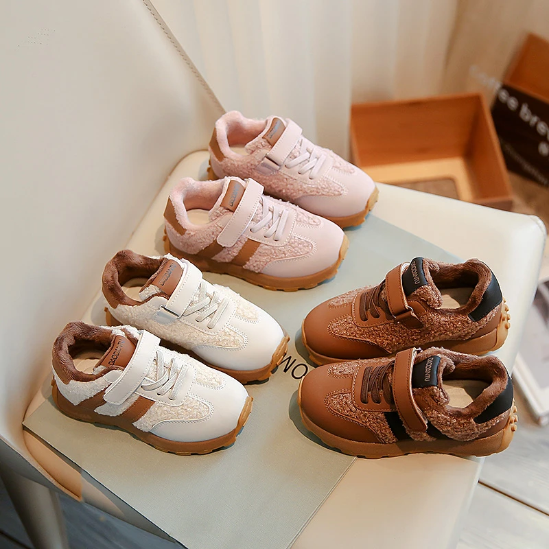 2024 Winter New Children Plush Sneakers for Girls Boys Fashion Korean Style Soft Bottom Anti-slippery Versatile Chic Sports Shoe