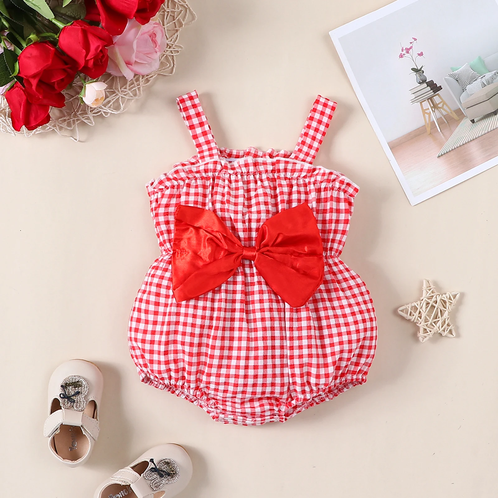 Baby Girl Plaid Triangle Jumpsuit with Big Bow Decoration Fashion Summer Outfit Cute Suspender Design