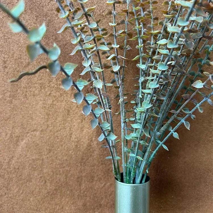 Modern 3D Metal Flo…