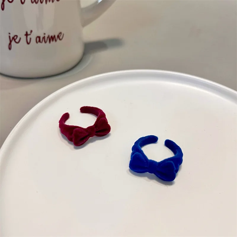 Flocking Velvet Bowknot Finger Ring For Women Vintage Blue/Wine Red/Black Color Open Adjustable Handmade Rings Party Jewelry