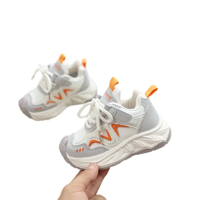 

Детская обувь для папы из натуральной кожи, легкая дышащая спортивная обувь для девочек, осень 202, кроссовки для мальчиков, нескользящая повседневная обувь