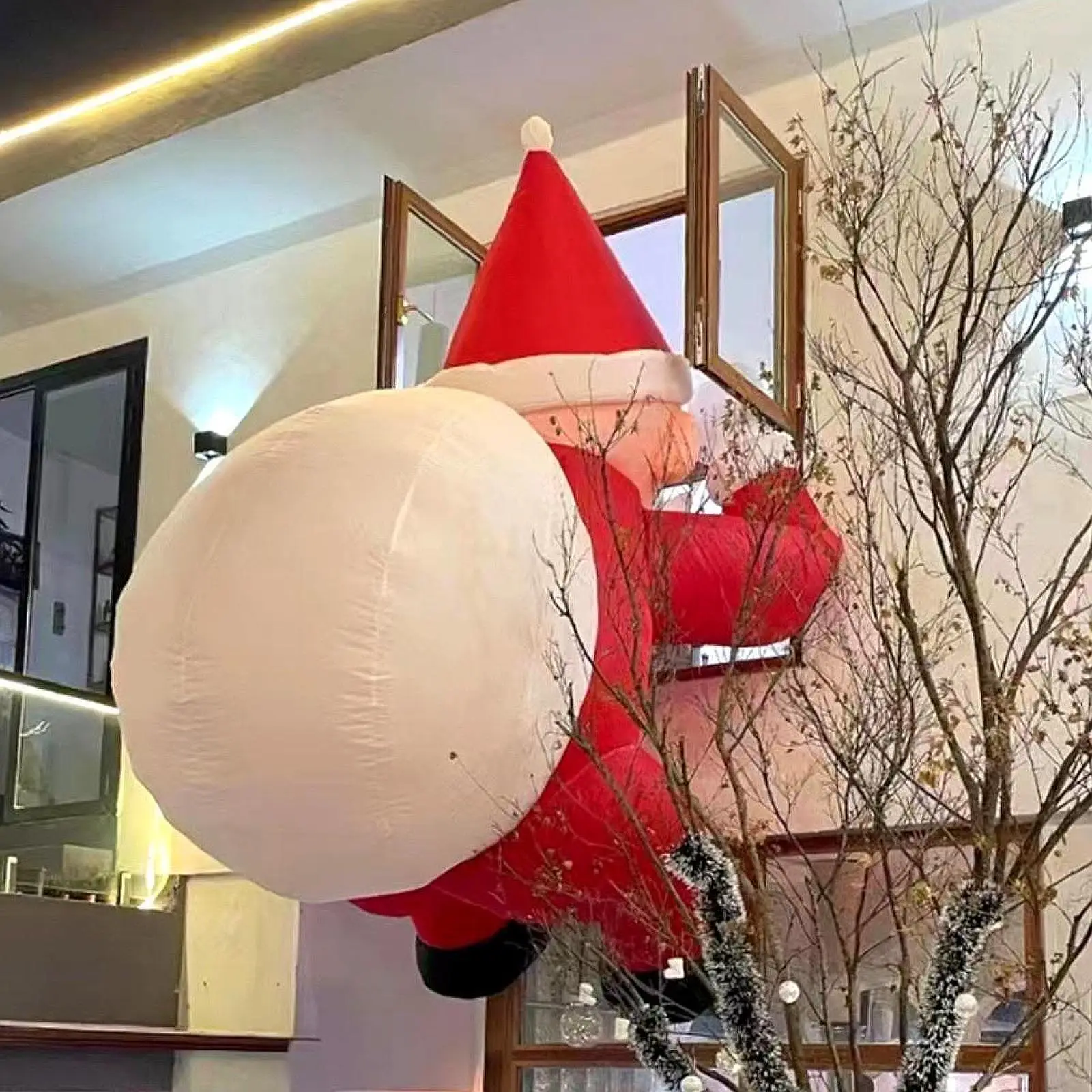 Inflatable Santa Outdoor Decoration Polyester 2m Giant Christmas Ornament with LED for Yard Party Celebration