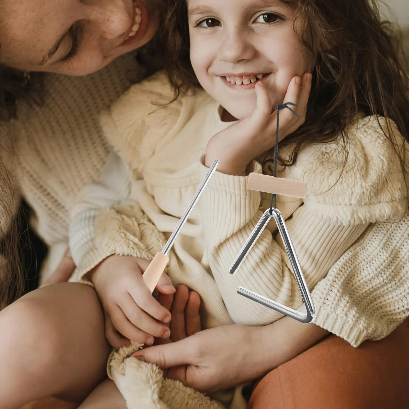 Conjunto de Instrumentos de Percussão Triangulares para Educação Musical e Desenvolvimento Musical