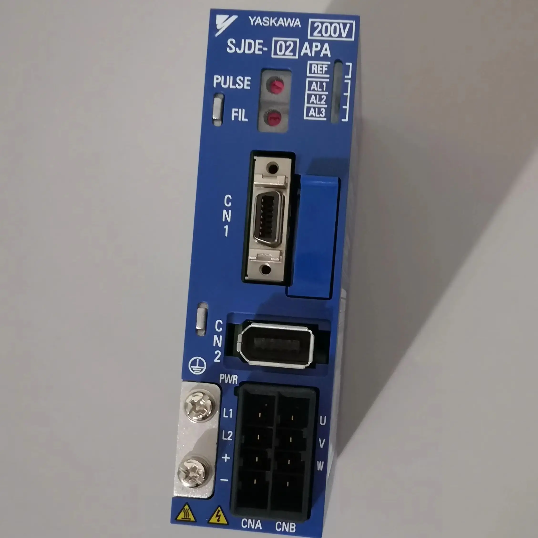 

SJDE-02APA Brand New Servo Drive Fast shipping，SJDE 02APA，In Stock