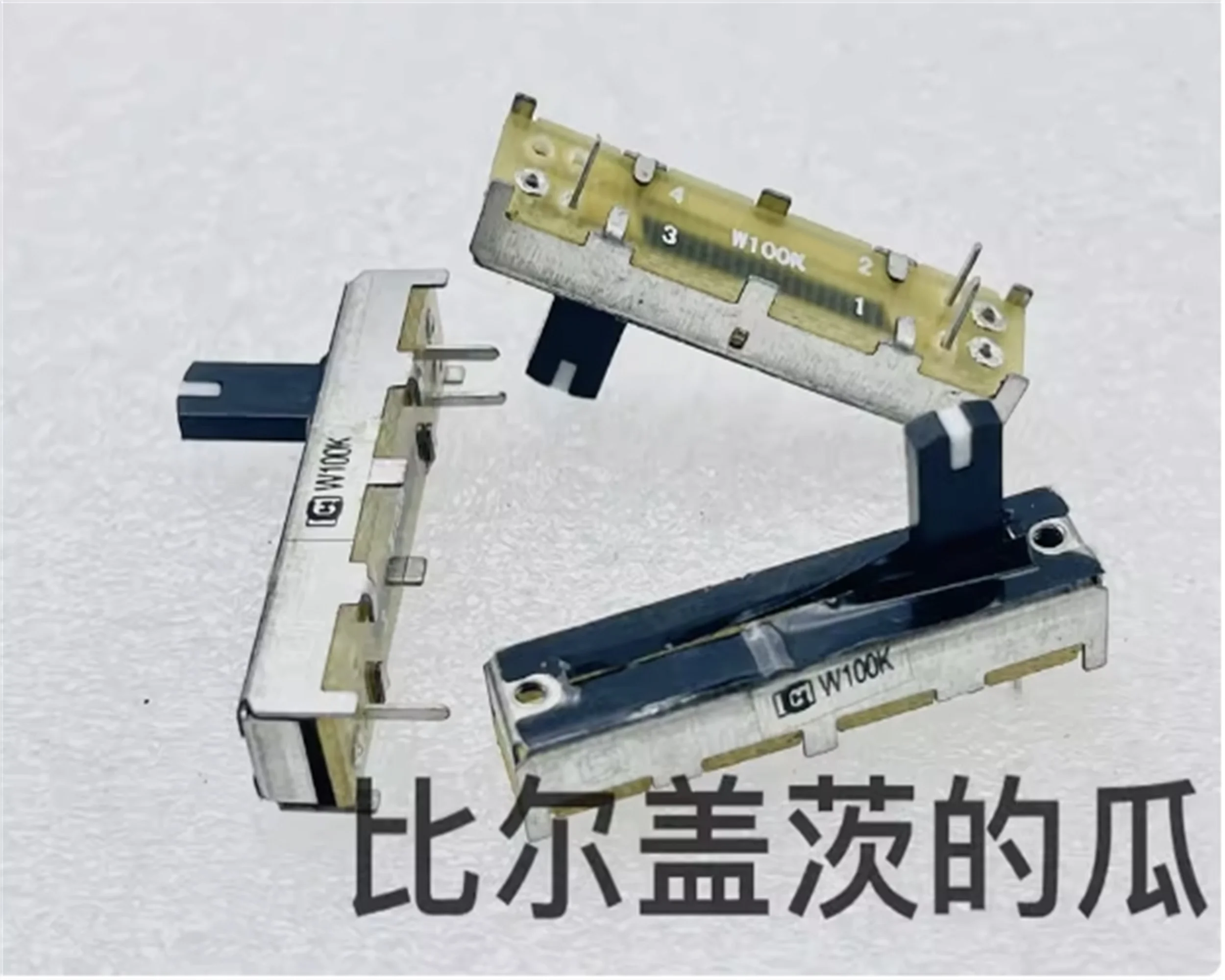 1 PCS straight sliding potentiometer 35mm single tone mixing console volume adjustment W100K with center positioning axis length