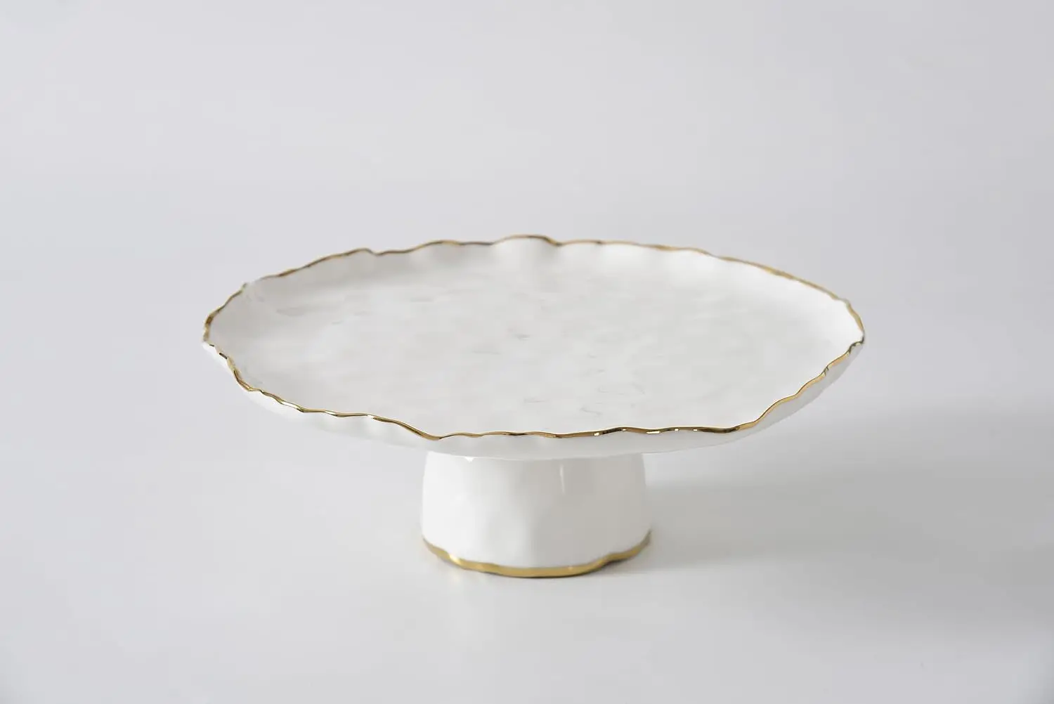Round Cake Stand, 11-Inch Diameter x 4-Inch Height