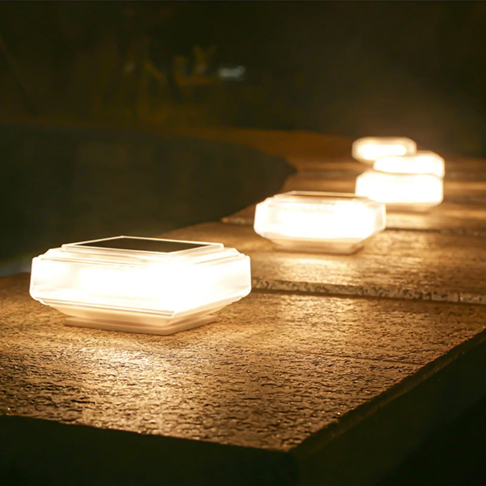 أضواء عمود تعمل بالطاقة الشمسية فوانيس مقاومة للماء أضواء آخر الزخرفية في الهواء الطلق لعيد الميلاد ساحة الشرفة فناء سطح السفينة سياج