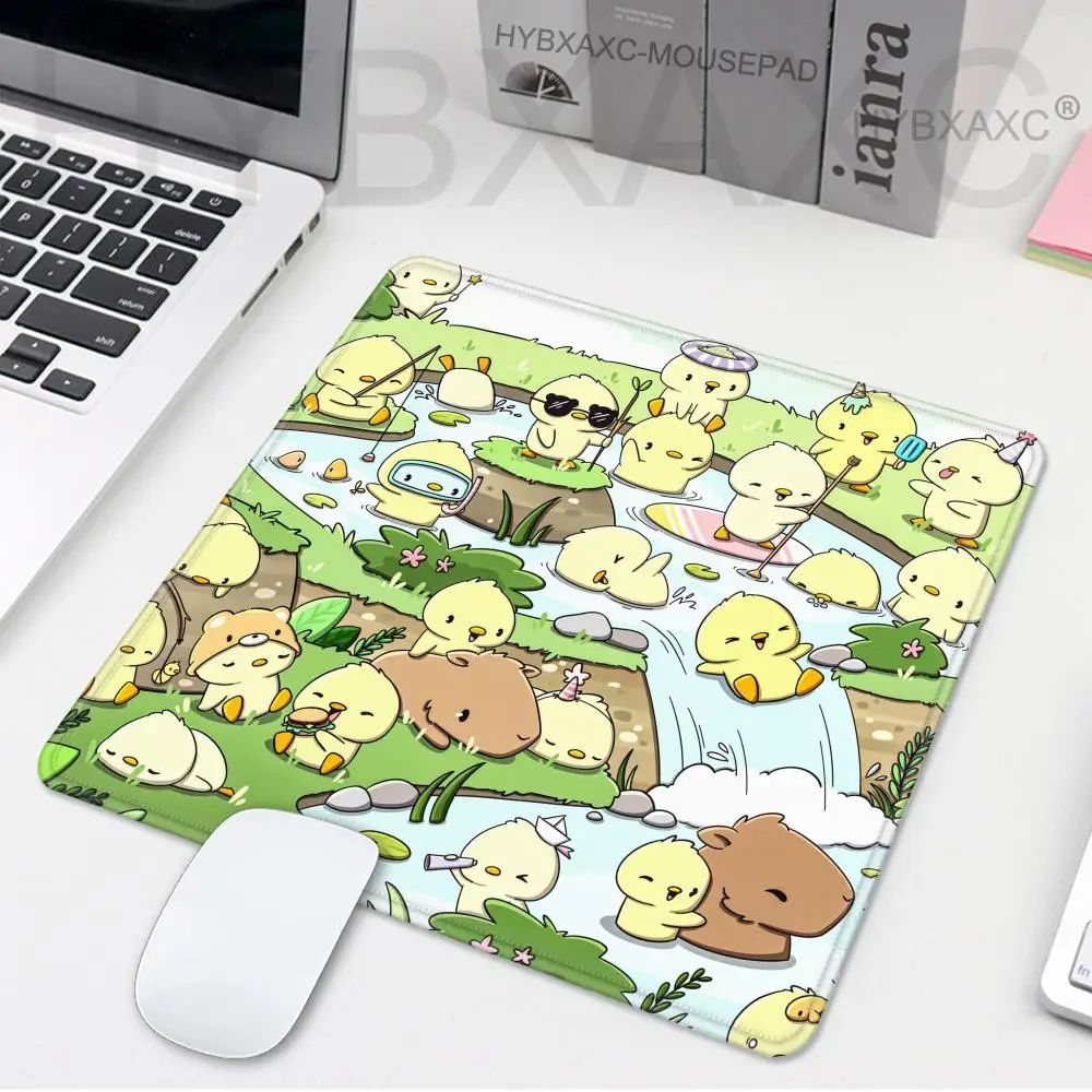 

Cute Yellow Fat Chicken Mouse Pad Small Mouse Pad Desk Pad Desktop Computer Keyboard Wireless Mouse Boy Girl Gift for Play games