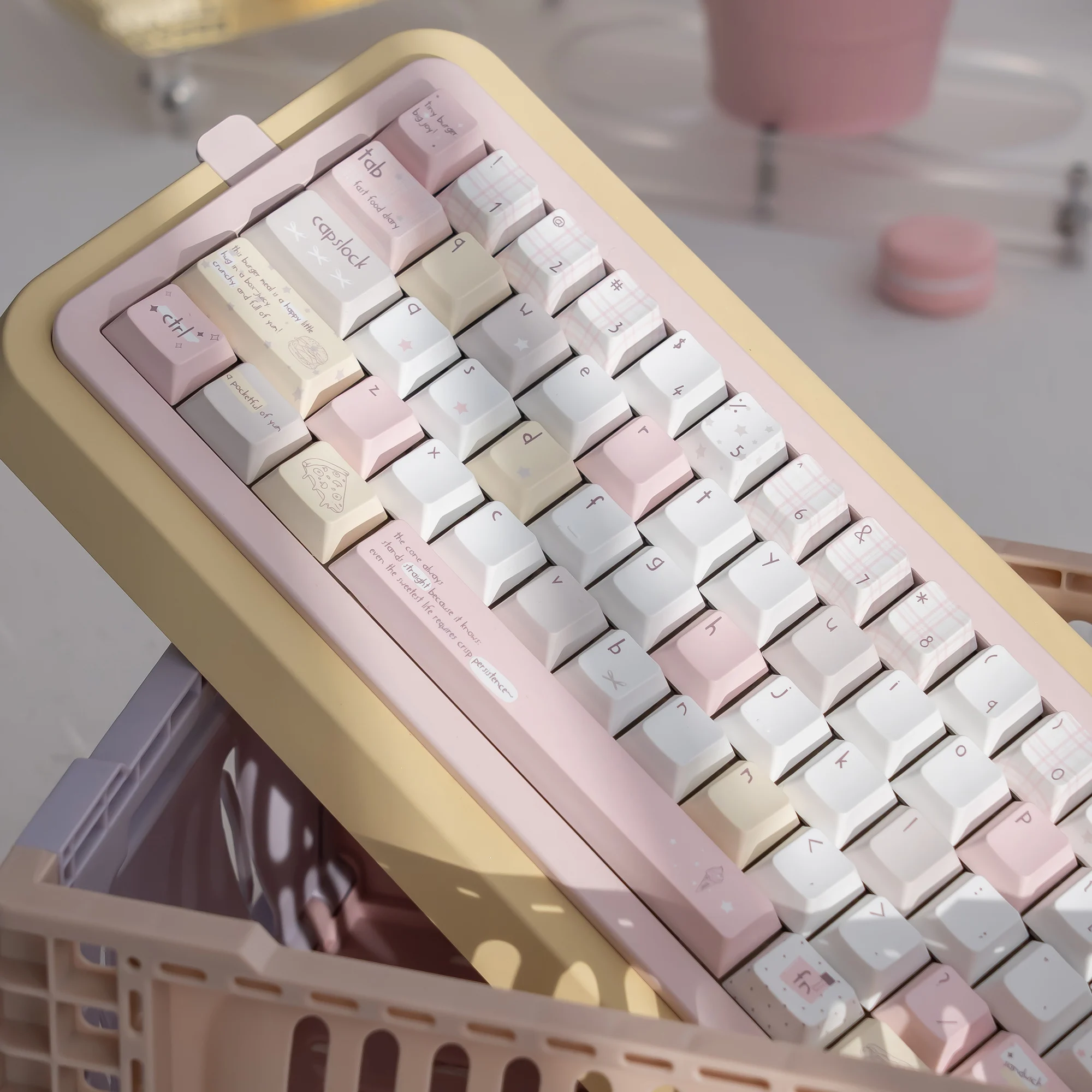 MAIMOOO Energy Boost Keycap Cherry Profile PBT Sublimation Custom Pink Keycaps for Aula MX Switch Mechanical Keyboard 129Keys