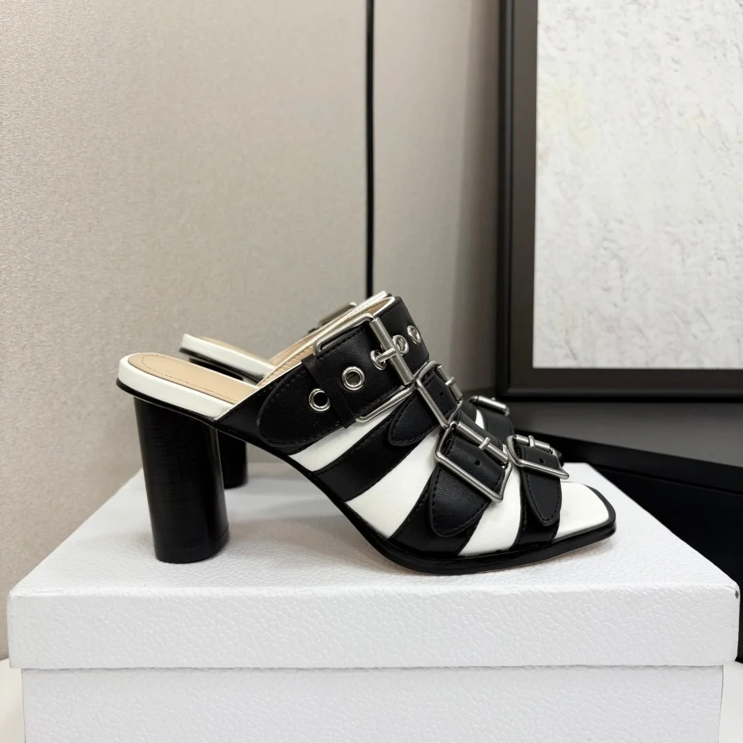 2026 High Quality Summer women shoes buckle strap slide sandals daily walking footwear durable casual wear ch25022108