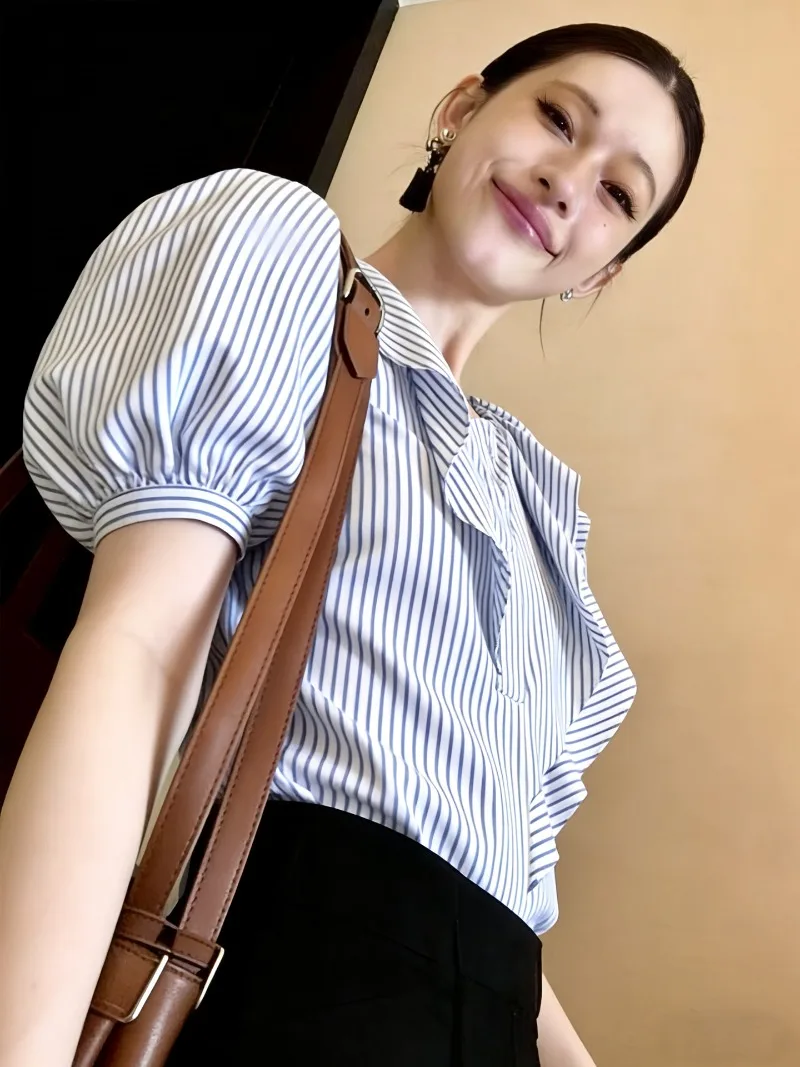 Vintage Women\'s Blouses Spring/Summer New Striped Korean Shirts Loose Ruffle O-neck Top Women Clothing Sales