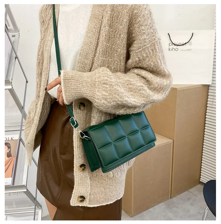 

Women Literary Shoulder Bag Ethnic Design Crossbody Tide Bag