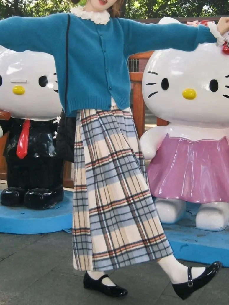 

Japan Blue Autumn And Winter Atmosphere Thick Woolen Plaid Skirt Retro Literary Medium Long Style For Small People