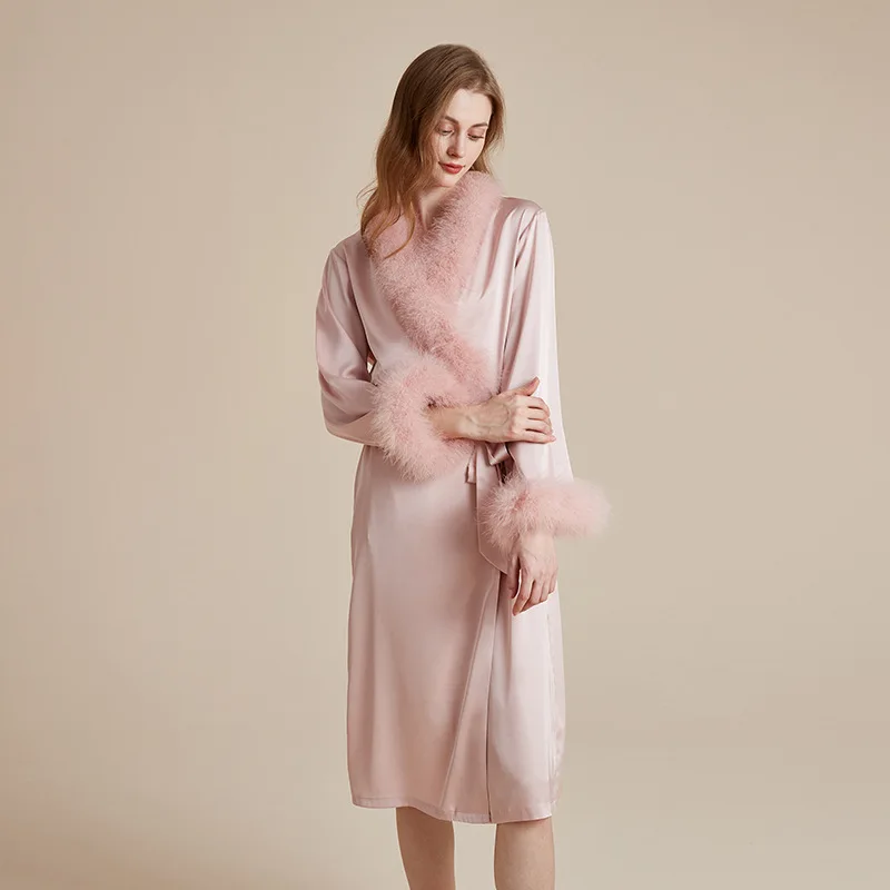 Bei Nu Meng 2025 autumn new French high-end ice silk pure desire wind cuff neckline removable feather morning gown