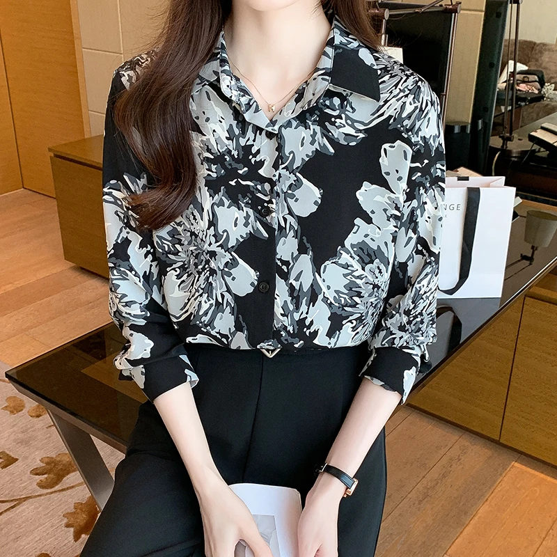 Women Spring Fashion Temperament Loose Printing Polo-Neck Long Sleeve Shirts Women Clothes Casual All-match Appear Thin Tops