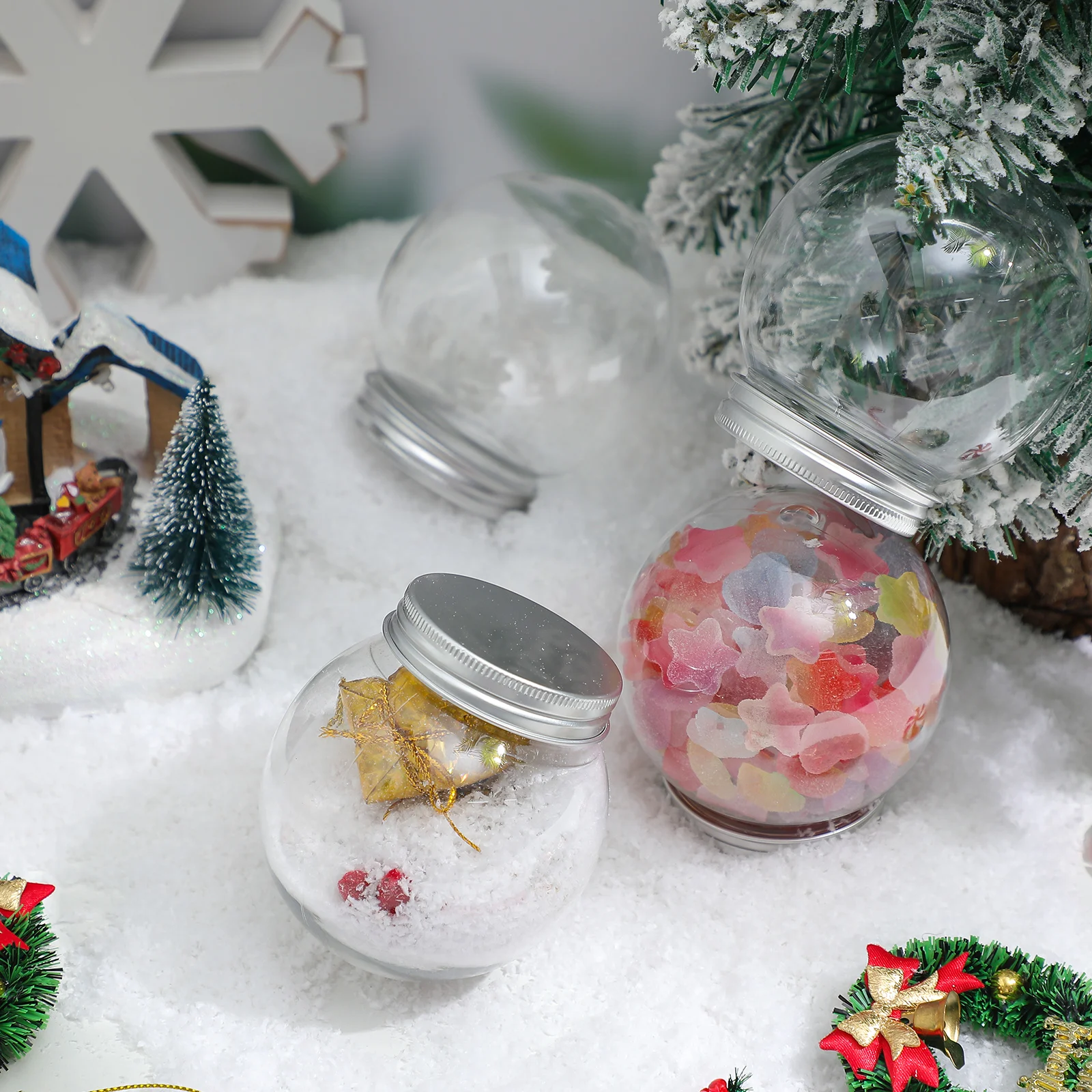 

8Pcs Christmas DIY Snow Globe Kit Clear Plastic Globe Aluminum Lid Holiday Decorations Tree Ornaments Christmas Snow Globes