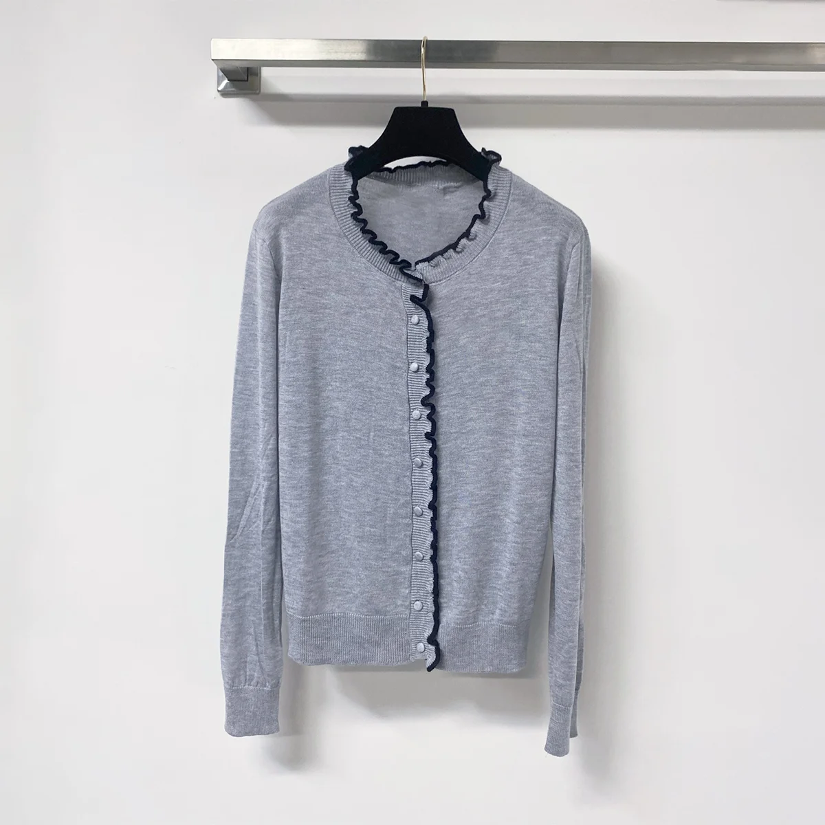 2026 high-quality women's thin round neck single breasted long sleeved sunscreen jacket--hb720