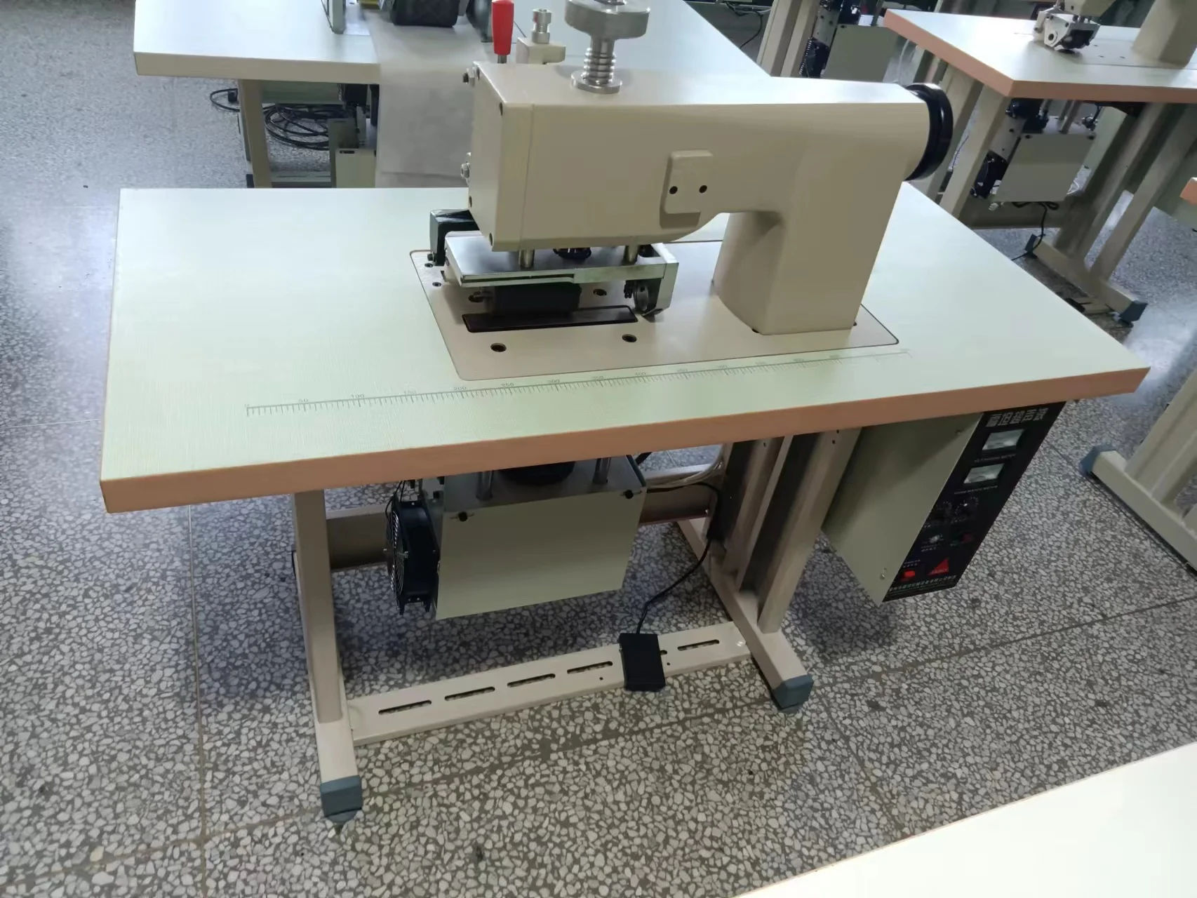 JT-200-S Ultrasonic Lace Sewing Machine