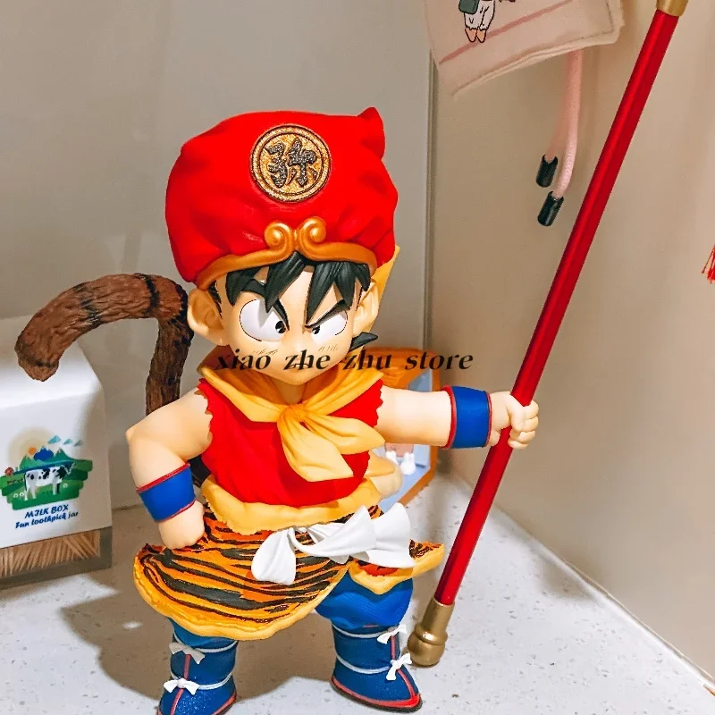 Seven Dragon Ball Anime Characters 19cm/25c'Mpvc Tiger Skin Sun Wukong Handmade Anime Model Box Decoration Gift Toy