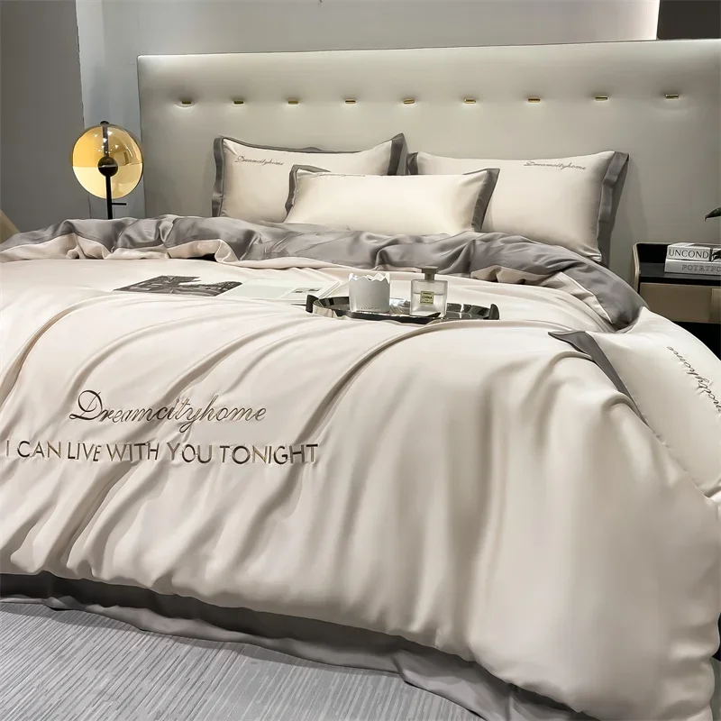 Luxury Letter Embroidered Bedding Set Summer Breathable Silky Satin Duvet Cover Solid Color Queen King Comforter Cover Bed Linen
