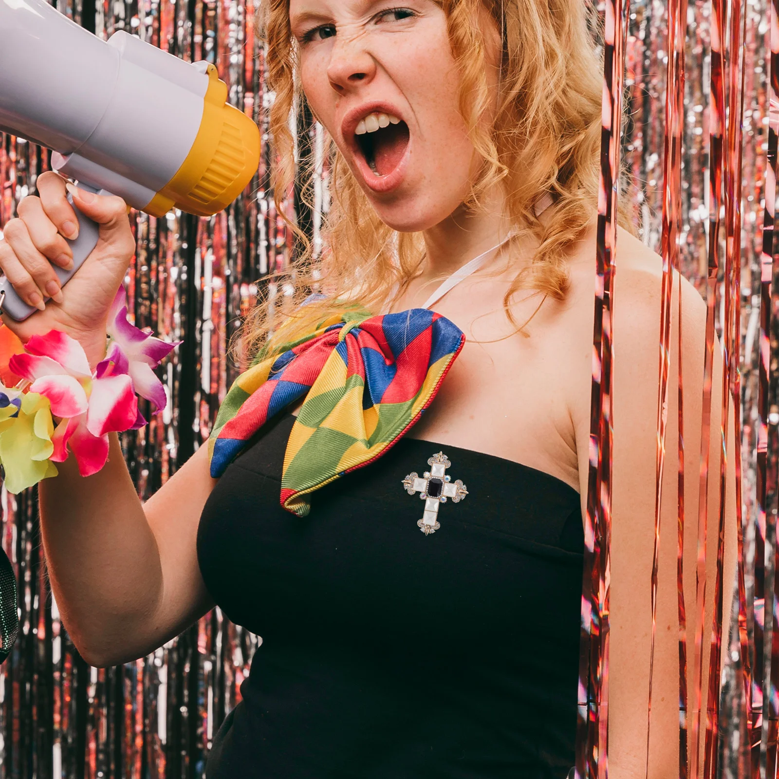 

Rhinestone Cross Brooch Pin Unisex Alloy Durable Christian Jewelry Women Lapel Dress Party Accessories Women Lapel Pin