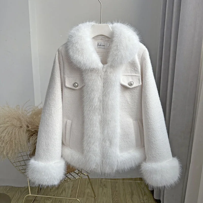 Women New Year's War Robe Sparkling Small Fragrant Wind Faux Fox Fur Grass Coat Small stature 2023 New Combination Fashion Coat