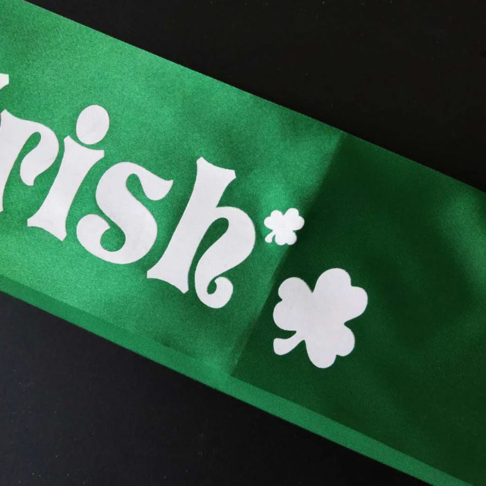 5 uds. De fajas de fiesta verdes, correas de hombro con estampado de letras de trébol de satén para suministros festivos para fiestas del Día de San Patricio