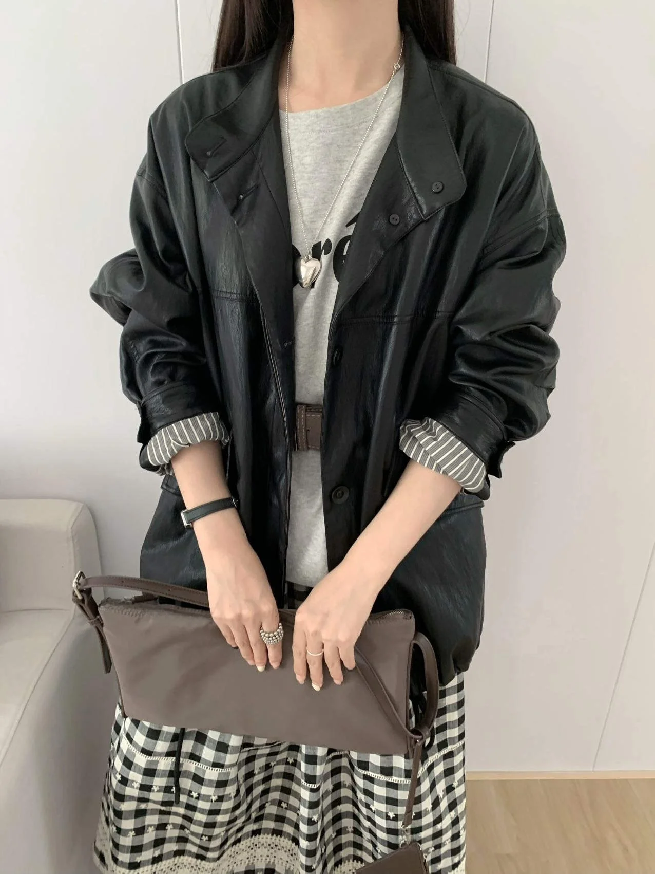 Vêtement d'extérieur polyvalent en cuir synthétique pour femme, coupe ample, col montant, patchwork, style coréen, haut d'automne H908