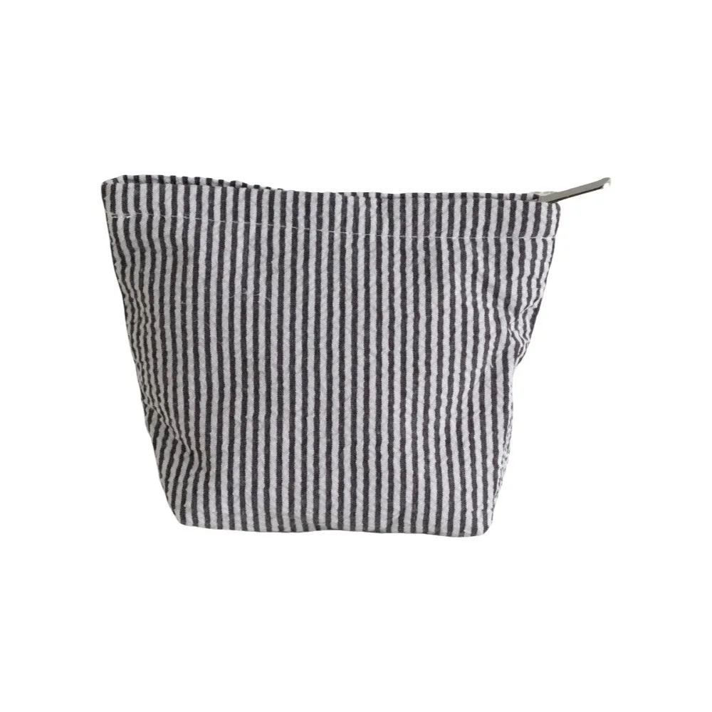 Large Capacity Striped Cosmetic Bag Korean Style Handheld Women Toiletry Bag Washbag Cosmetic Case Pencil Pouch Travel Essential