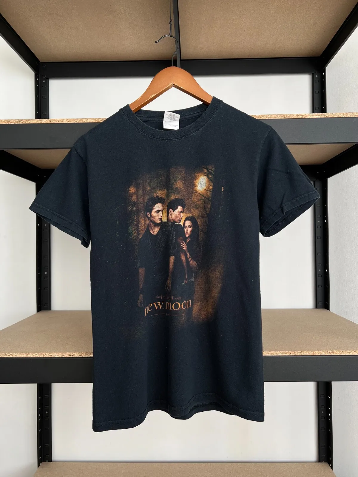 

Vintage 2000s The Twilight Saga New Moon Movie Black T-shirt Sz S