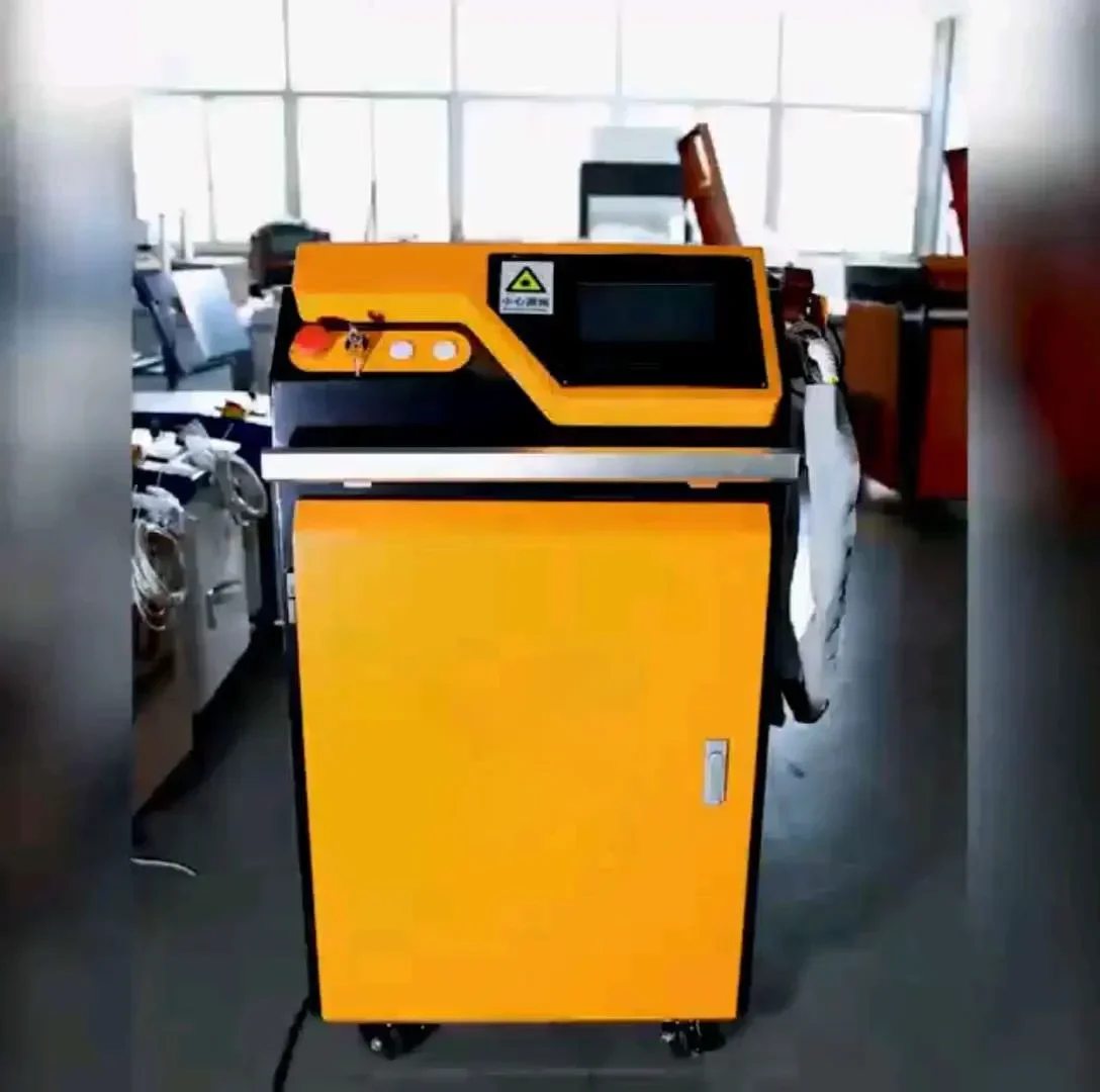 stainless steel iron and aluminum sheet metal automatic spot welding 2000W fiber optic handheld  welding machine