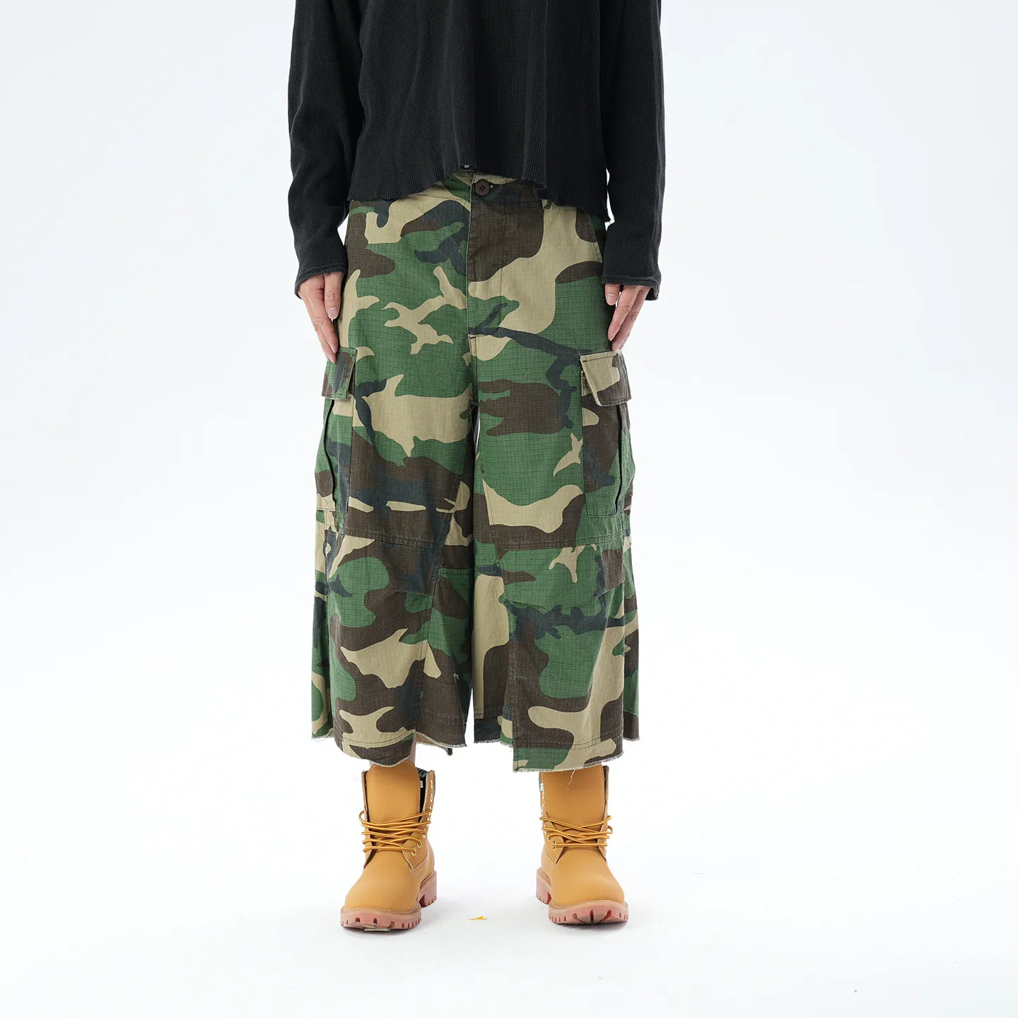 Fashion American Retro Mesh Multi-Pocket Profile Frayed Camouflage Cropped Pants Summer Overalls Pants