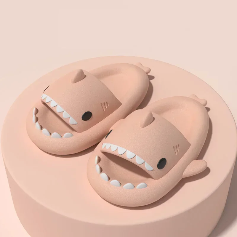 Cartoon Shark Kinder Hausschuhe Dicken Boden Weiche Sohle Männer Frauen Kinder Slipper Nicht-rutsch Abriebfest Badezimmer Sandale Schuhe