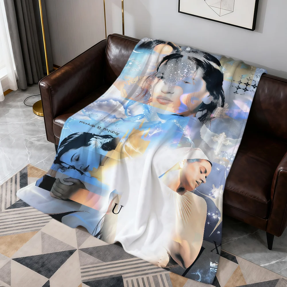 singer r-rosalia Lux Berghain fashion cool soft warm plush blanket dorm sofa living room pet hogar bedroom gift nap home Flannel