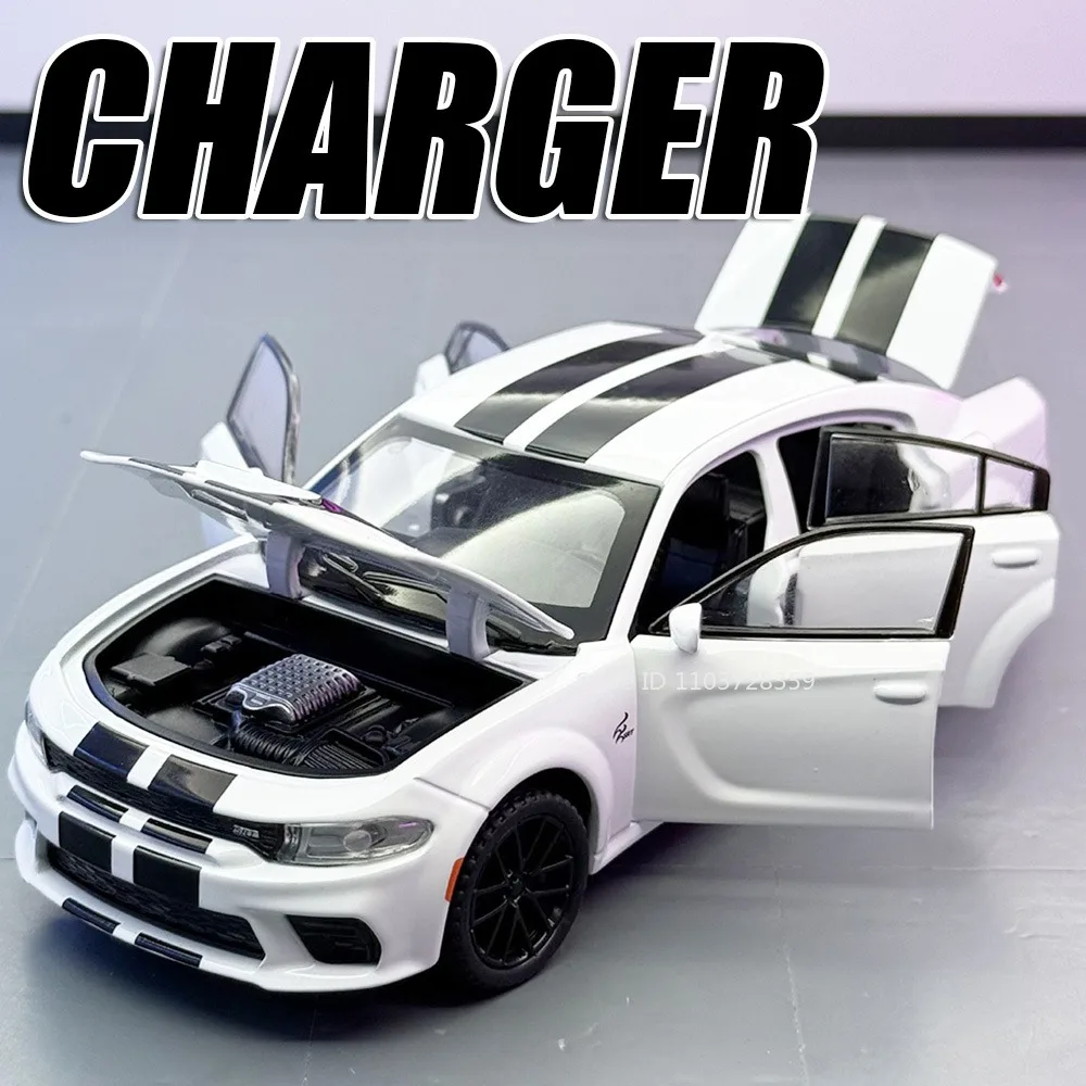 

1:32 Scale Charger Model Toy Cars Alloy Diecast Sound Light Door Opened Pull Back Shock Absorption Decoration for Children Gifts