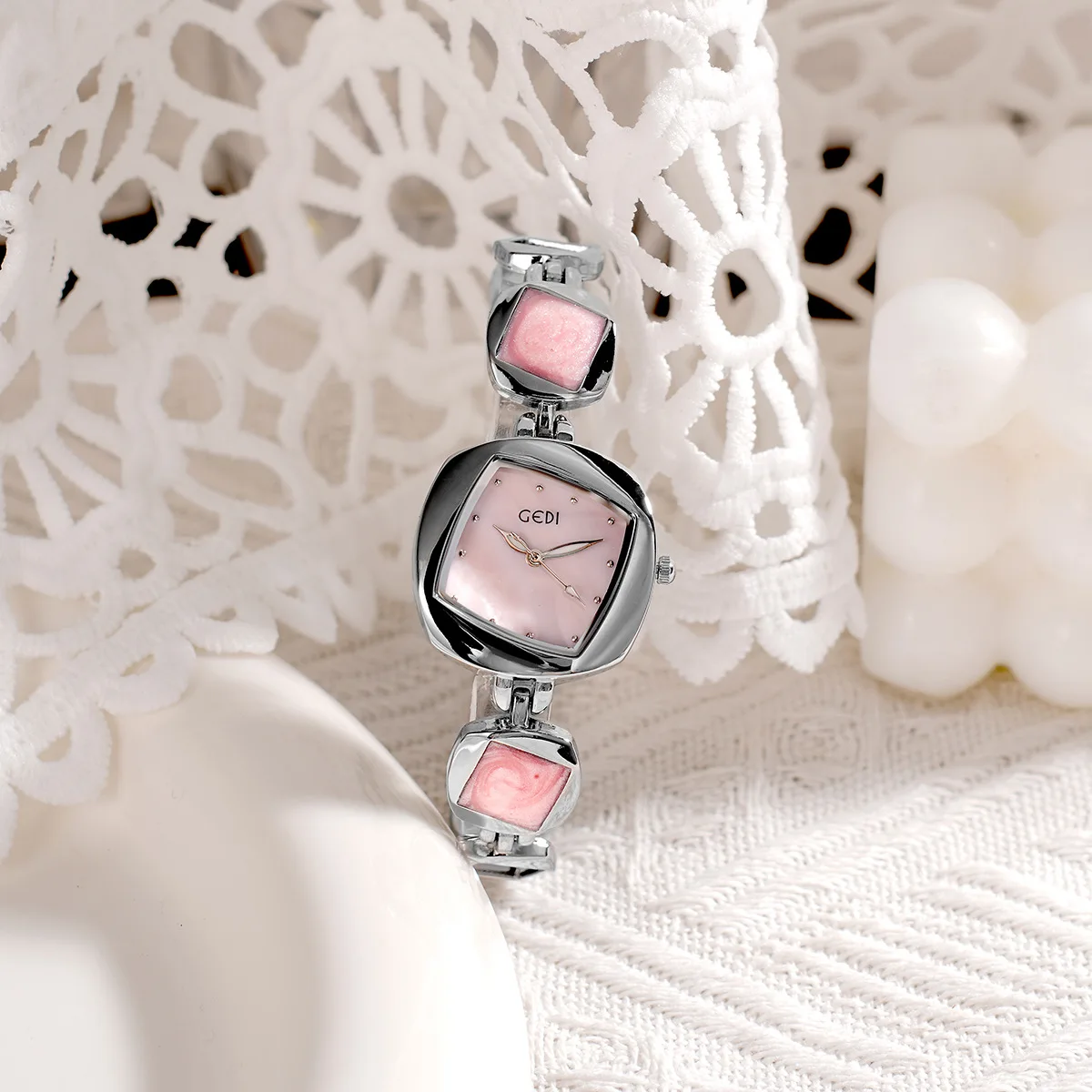 GEDI Ladies' Watch Irregular Design Diamond Bracelet Premium Exquisite Quartz Watch Women's Watches