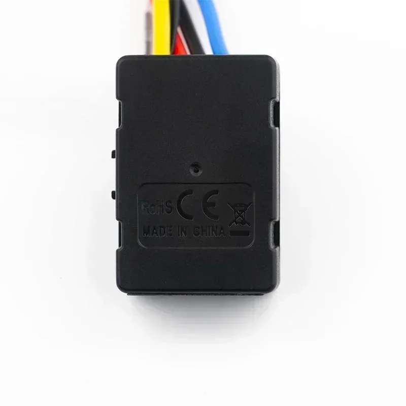 FlySky FS-R4D-ESC penerima dua arah dengan kontrol cahaya yang dapat disesuaikan secara elektrik untuk remote control G7P/MG7