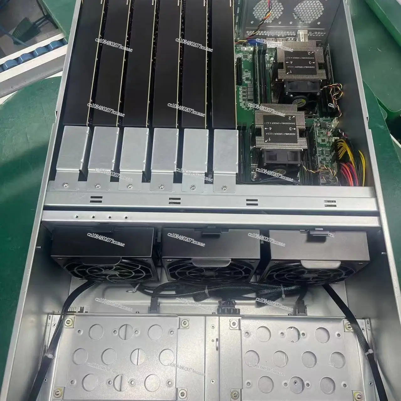 

8048C-TG6 4U Rack 6-карточный сервер графического процессора C621 3647 Двойной промышленный компьютер 6 X16
