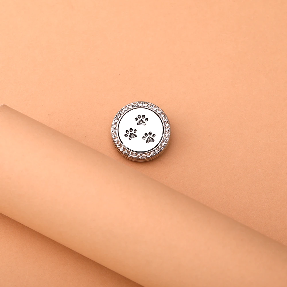 New Aromatherapy Heart-Shaped Cats Spiral Open Rhinestones Brooches High Quality Stainless Steel Badge Diffuser Locket Jewelry