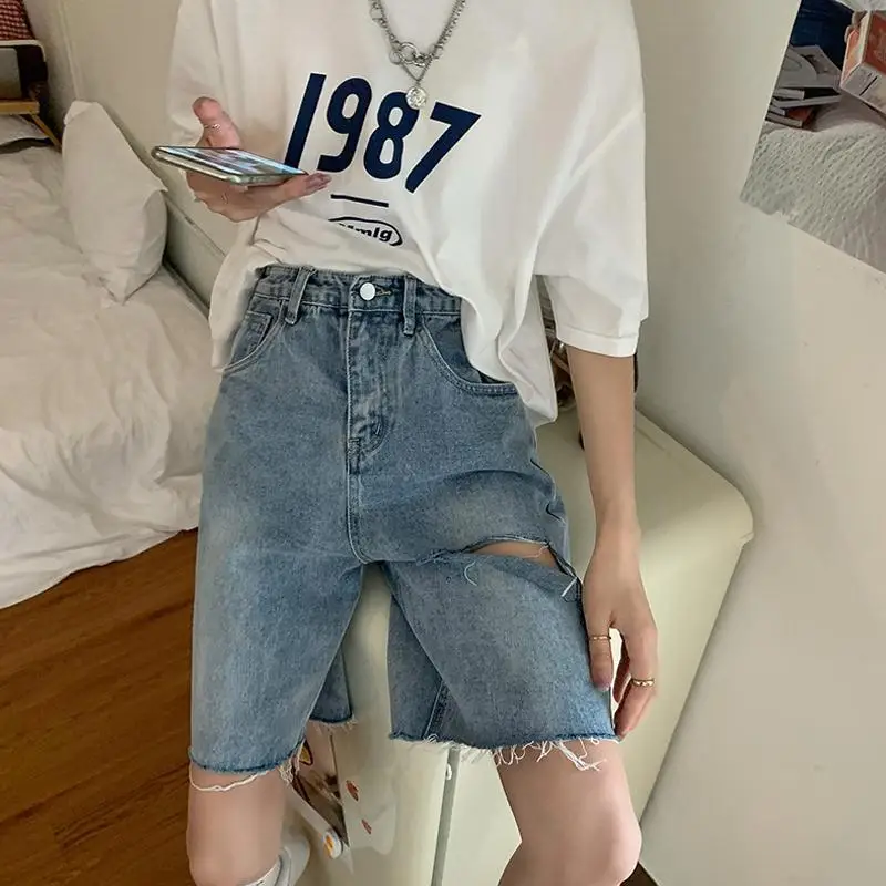 Women Shorts High Waist Denim Knee Length All-match Street Cool Hole Females Leisure Chic Loose Elegant Straight Slim Fashion
