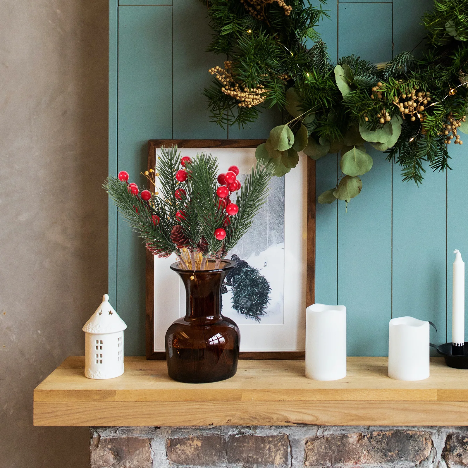 

4Pcs Christmas Tree Hanging Decor Lifelike Red Berry Branches for Home Ornaments Fake Plant Decoration DIY Arrangement