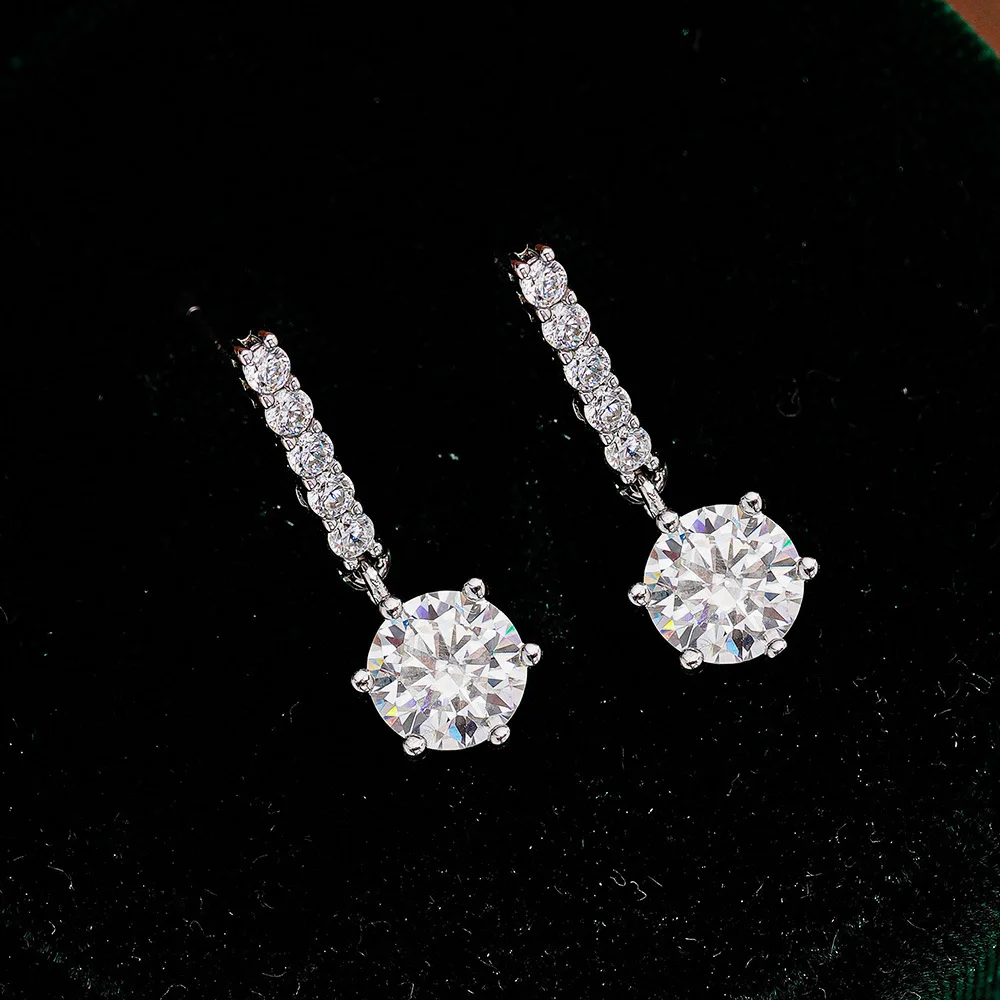 Lumia Women's Six-Prong Platinum PT950 Stud Earrings Elegant and Minimalist Each 1ct Moissanite Fringe Ear Jewelry Gifts