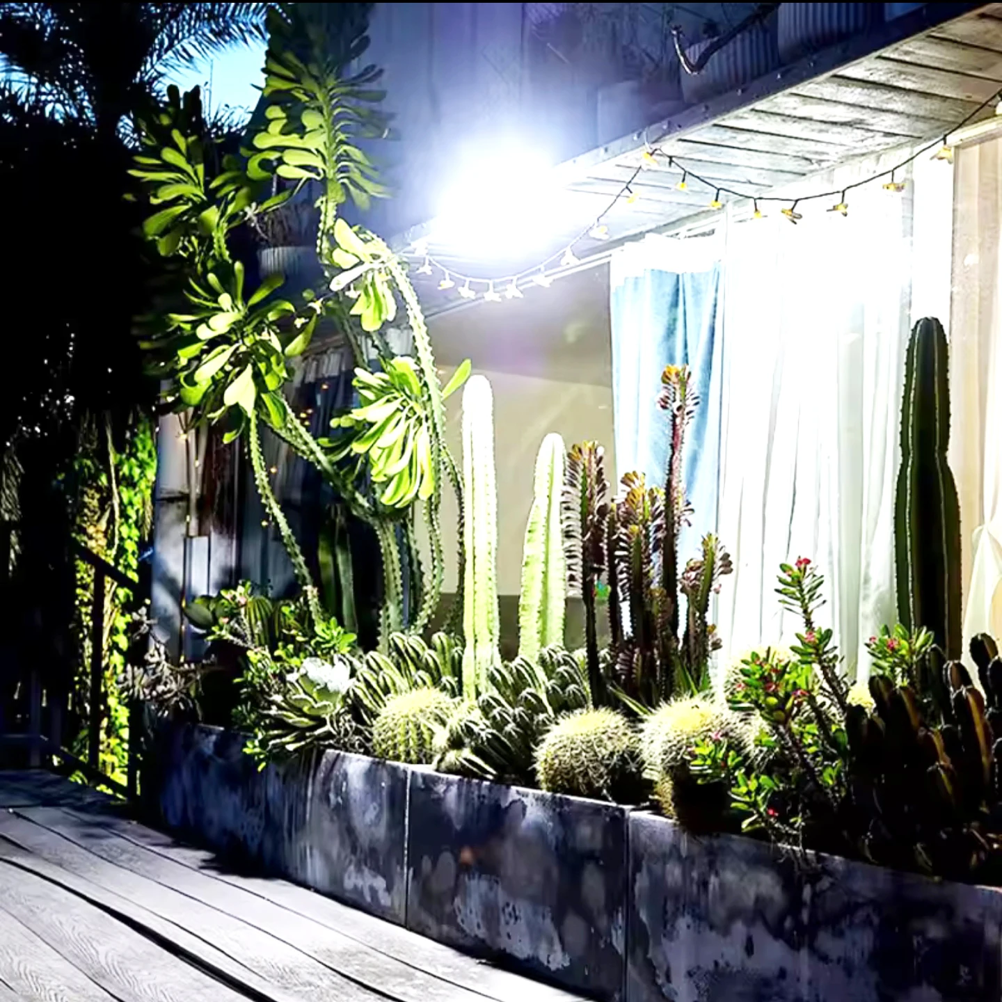 900000LM Outdoor Solar Lights With 3 Mode External Solar Lamp Motion Sensor Spotlight Led Wall Street Lamp for Garden Patio Path