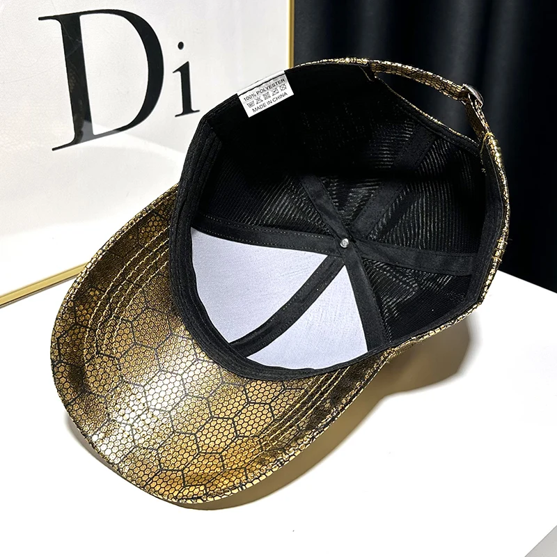 Golden Checkered Duck Tongue Hat for Men and Women Couple Hats 2023 New Internet Red Sunscreen Cap British Hardtop Baseball Caps