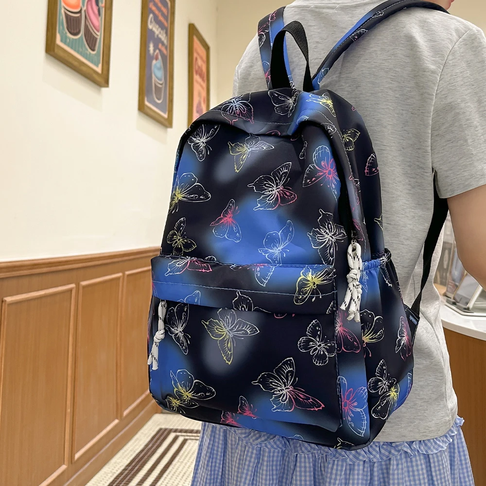 

Small Niche Design, Fashionable Trend, High Aesthetic Value, Simple Casual Backpack, Daily Commuting, Tutoring Backpack