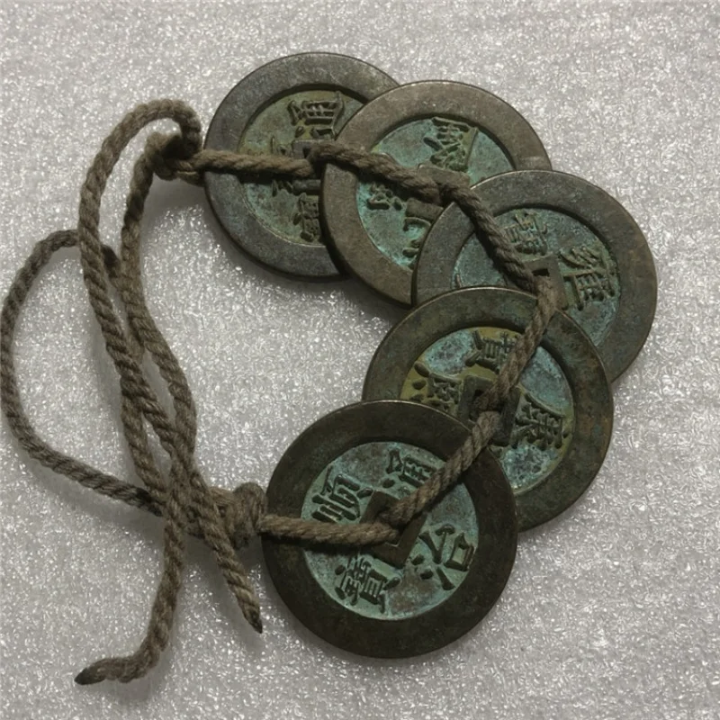 Wholesale Antique Old Crafts Bronze Vintage Antique Thread Money Qing Dynasty Five Emperors' Coins Carved Mother Copper Money Wh